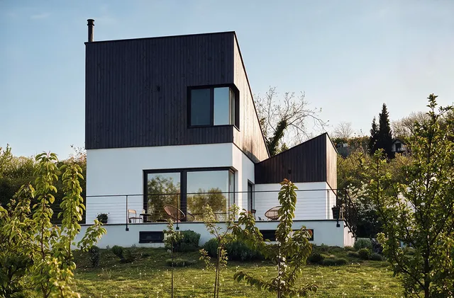 House Bb