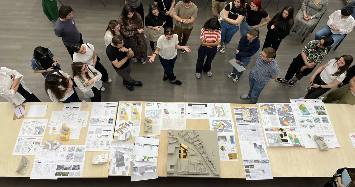 Lucrări de licență